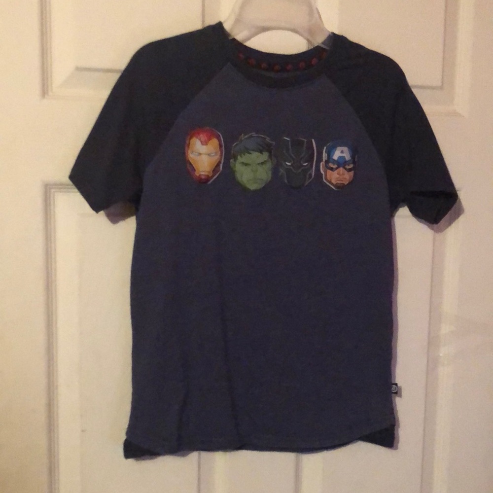 Marvel Avengers Blue Superheroes T-Shirt Boys Large L 10/12